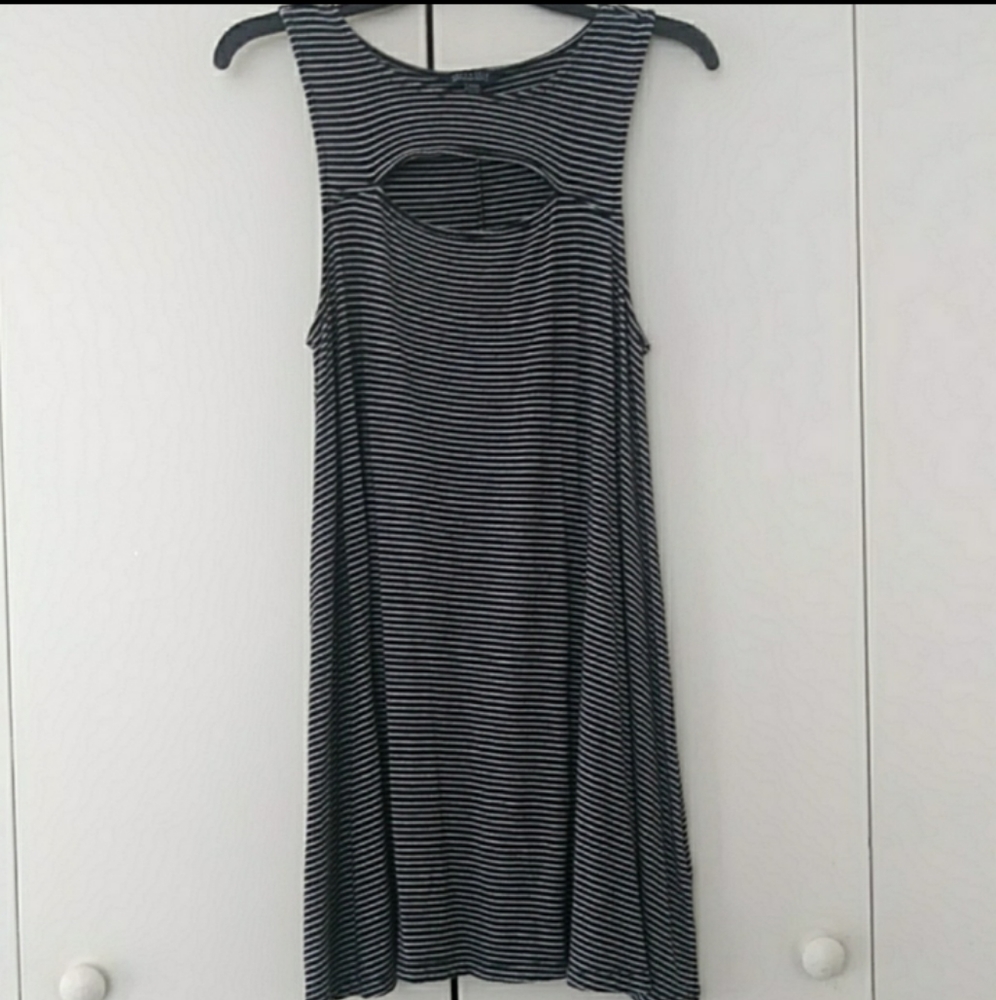 AMERICAN EAGLE OUTFITTERS / SOFT AND SEXY …